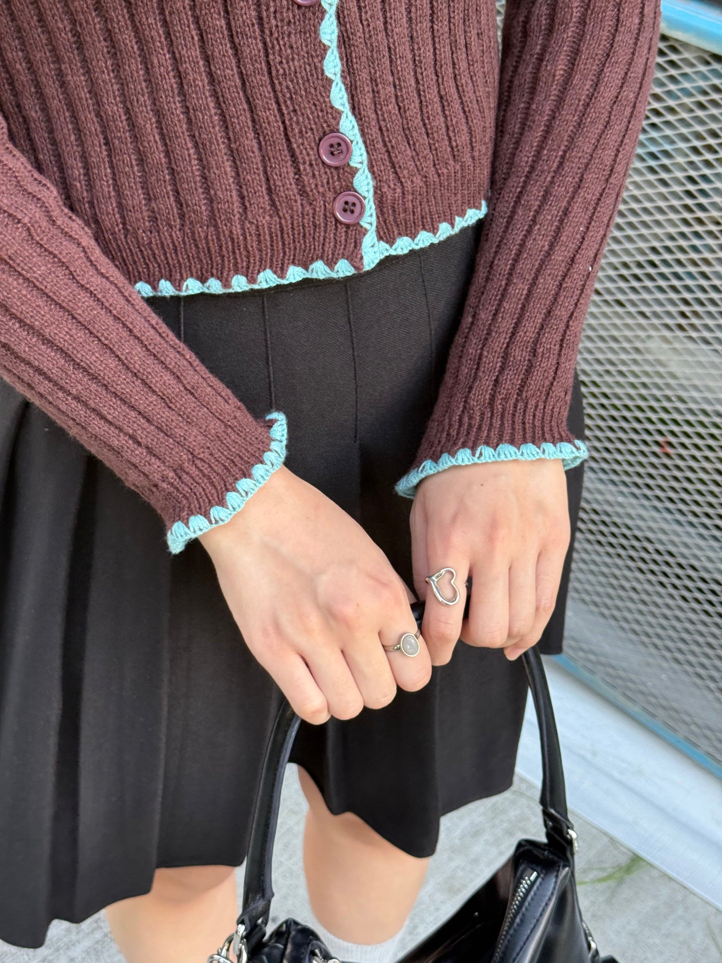 バイカラーニットトップス DPB93014