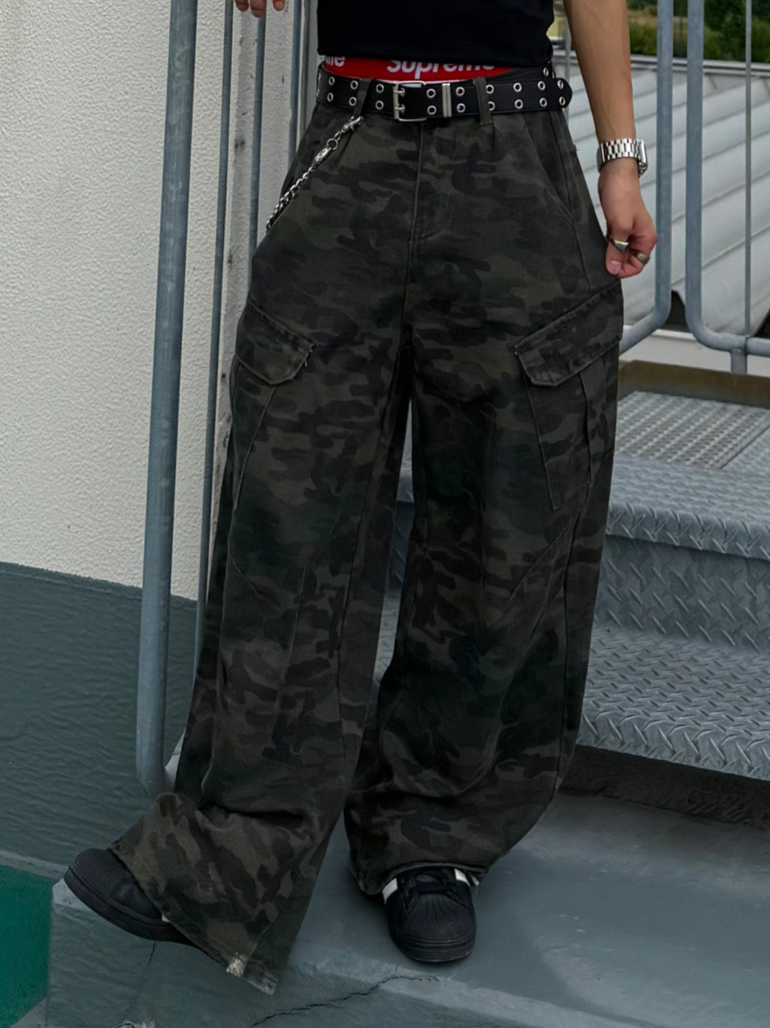 Kenshin_ダークカラーカモフラデニムパンツ DPB73413