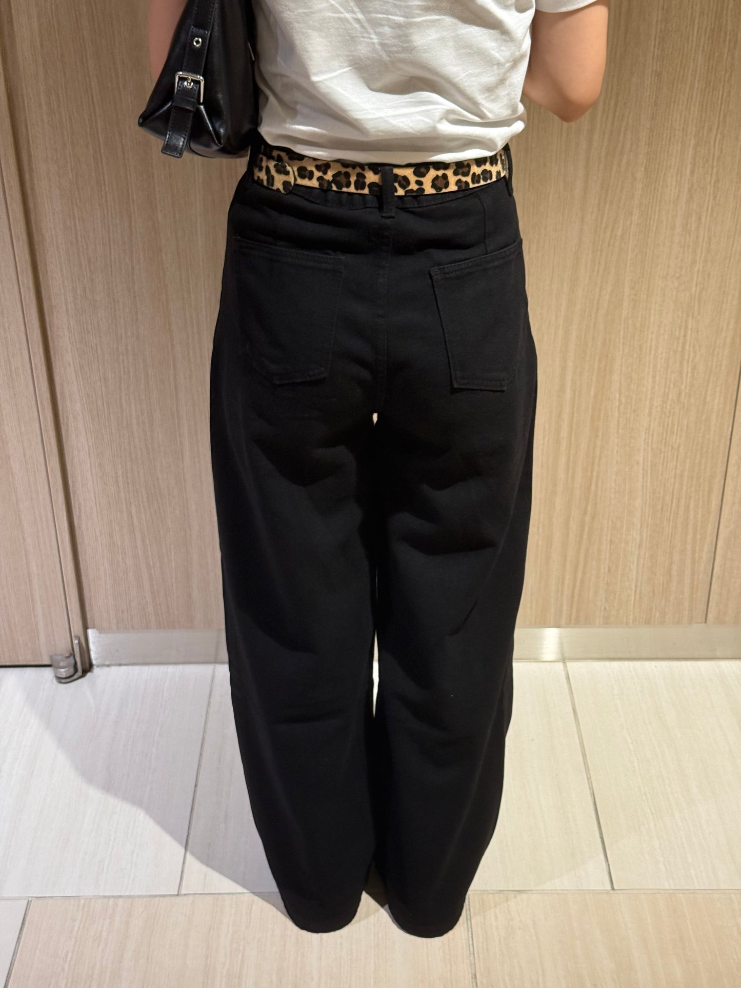 ブラックワイドパンツ DPB93004