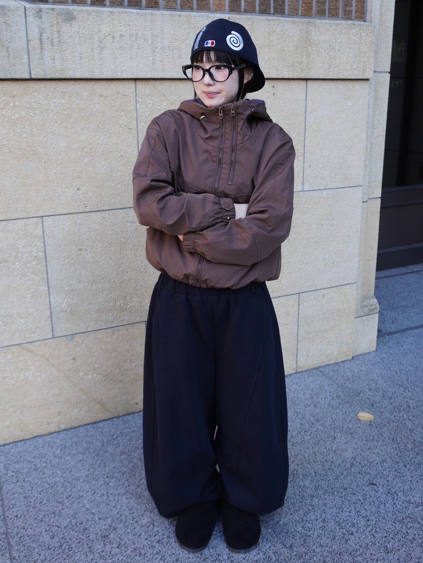 ブラウンナイロンパーカー DPB85371