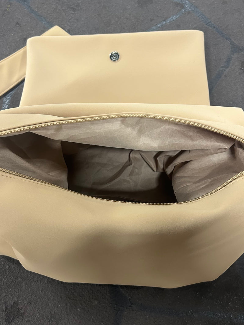 ショルダーバッグ スタッズショルダーバッグ DPB98039 – CRAMMY