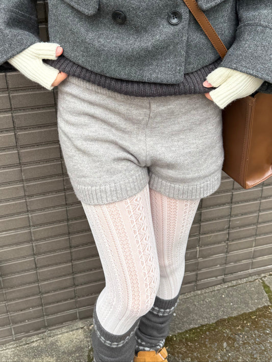 ライトグレーニットショートパンツ DPA43735