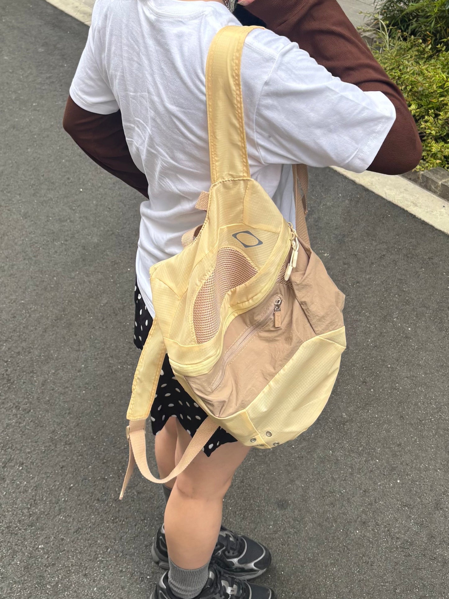 イエローナイロンリュックサック DPB89008