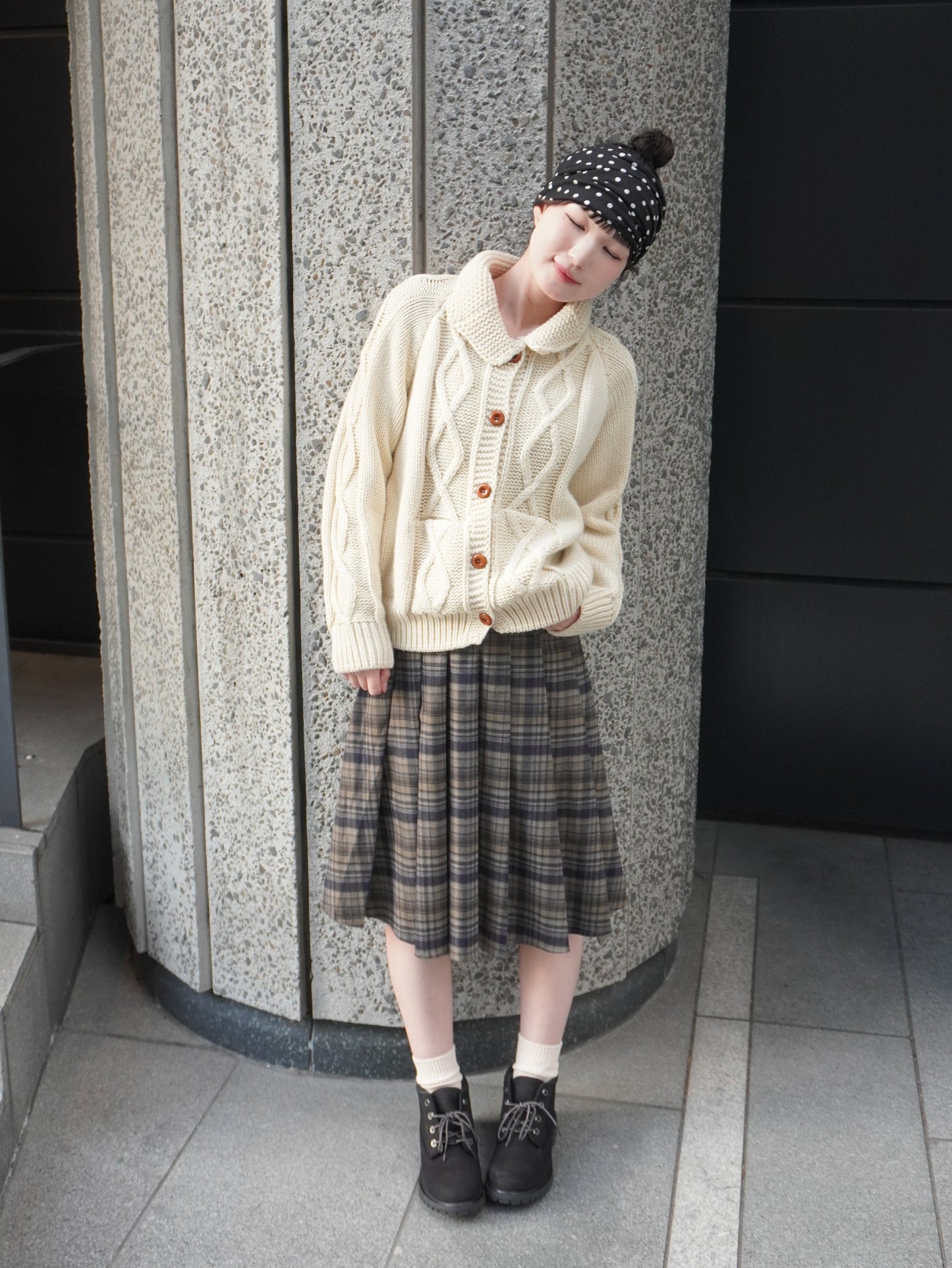 ケーブルカラーニット DPB85417