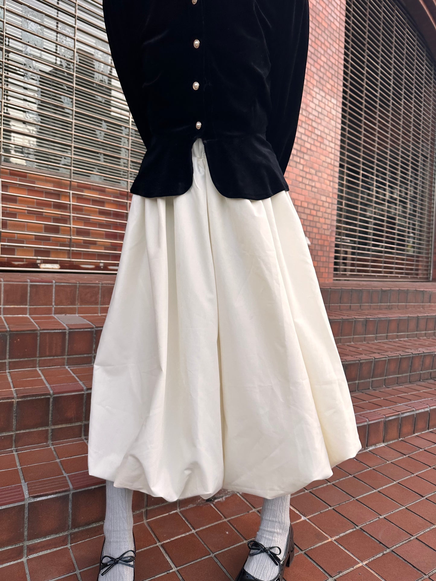 ホワイトバルーンスカート DPA43296
