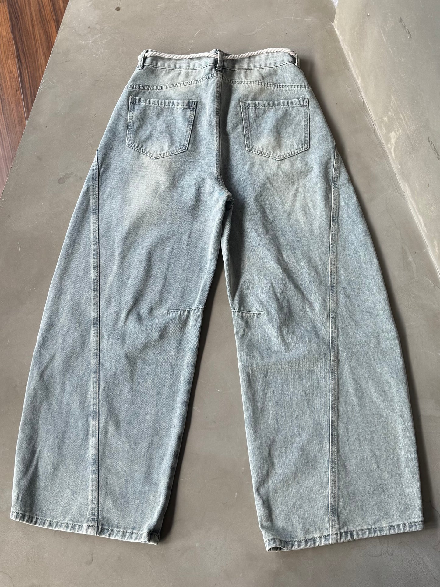 ウォッシュドバルーンデニムパンツ DPC05048