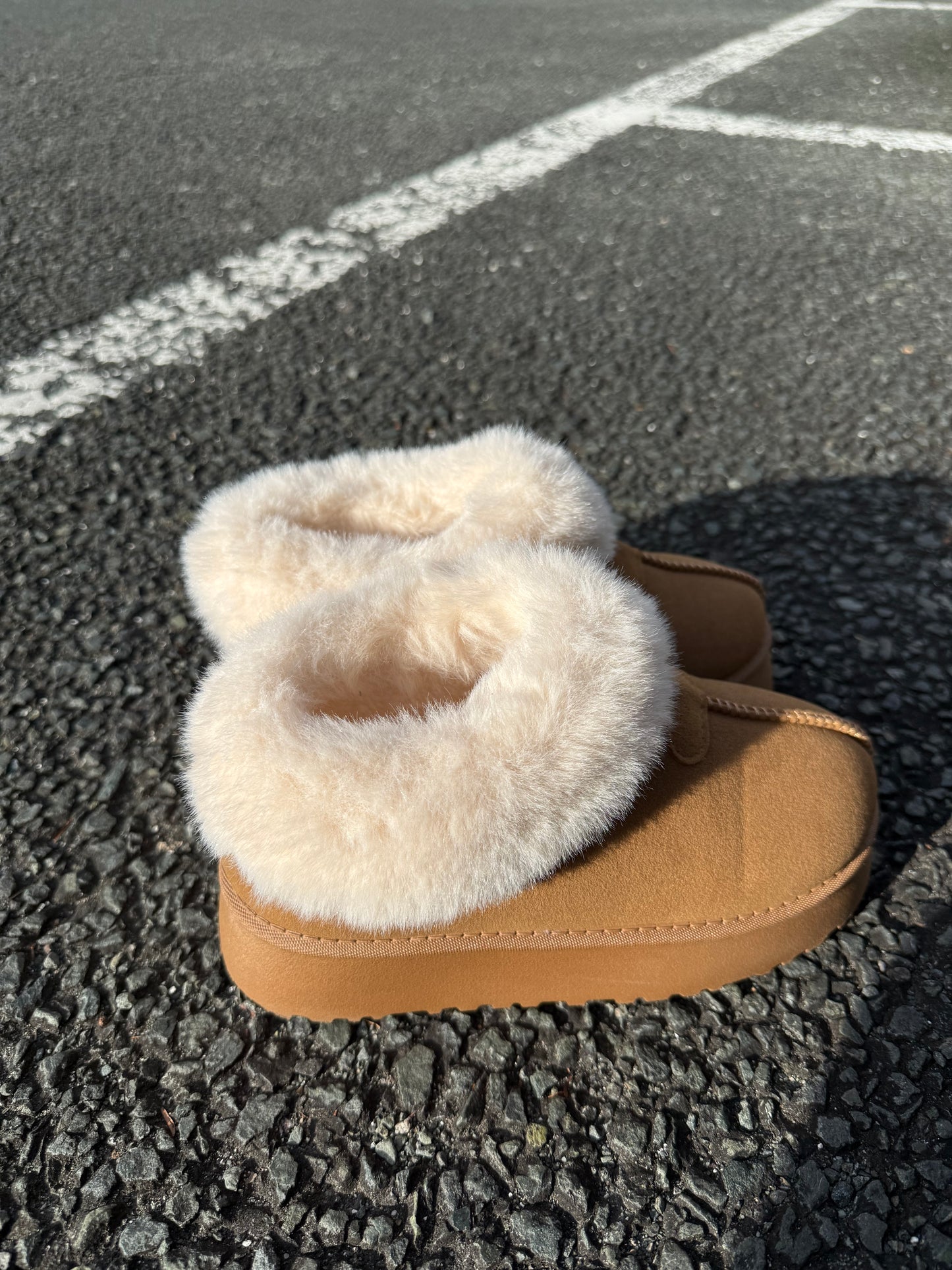 モコモコムートンブーツ DPB73457