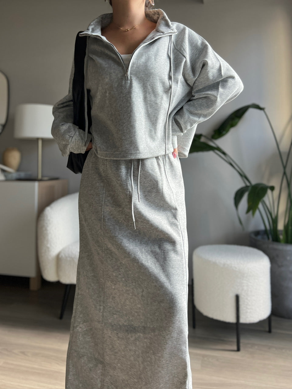 スタンドカラースウェットパーカー DPB56327