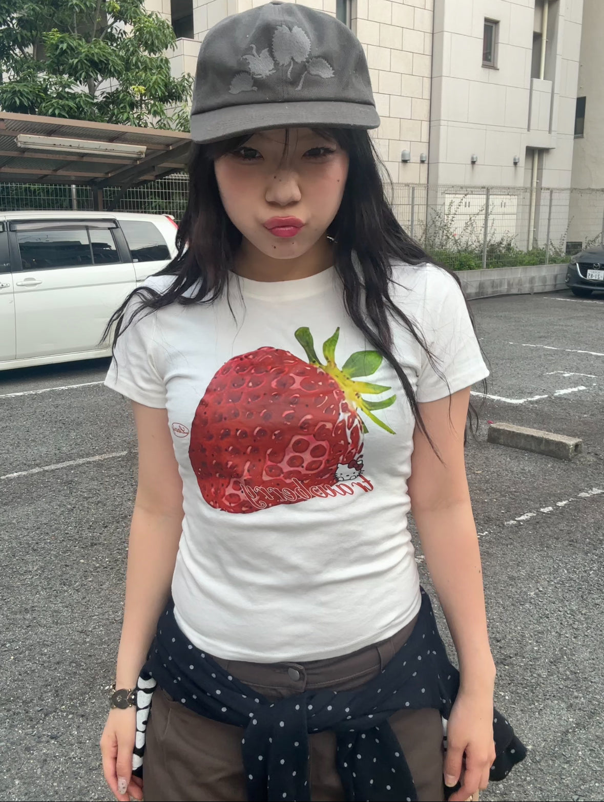 ストロベリーシンプルロゴTシャツ DPB89020
