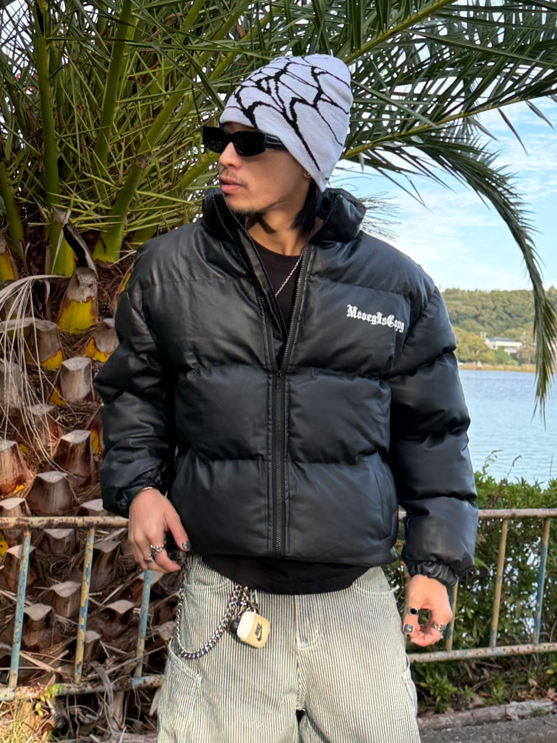 バックロゴアウター DPB90075