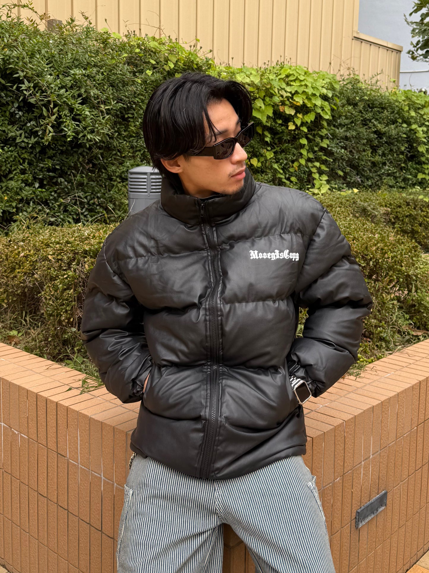 バックロゴアウター DPB90075