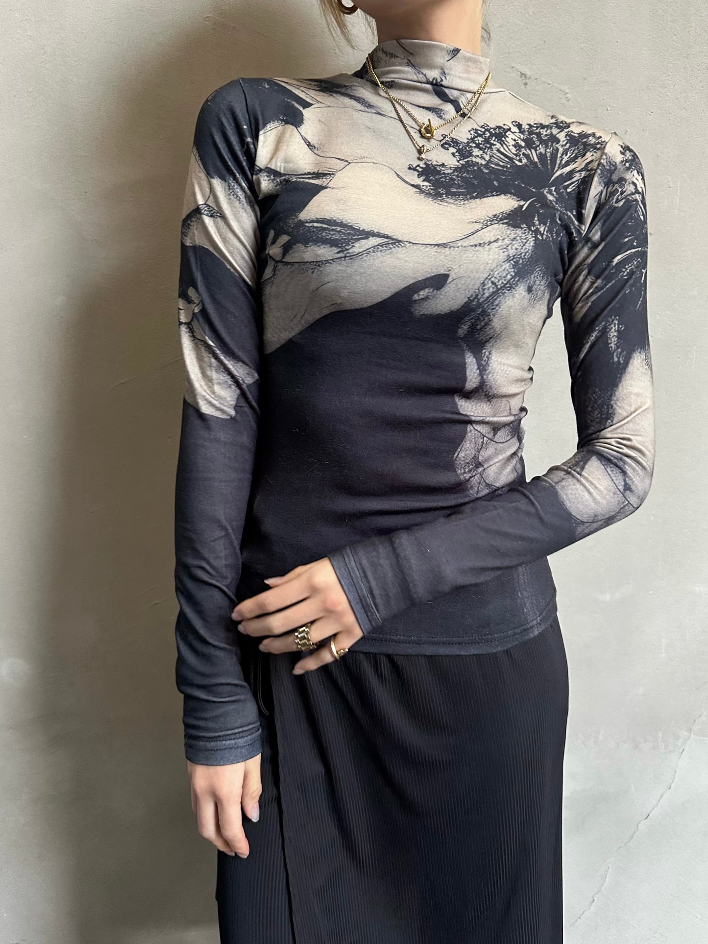 フラワーシースルートップス DPB26661