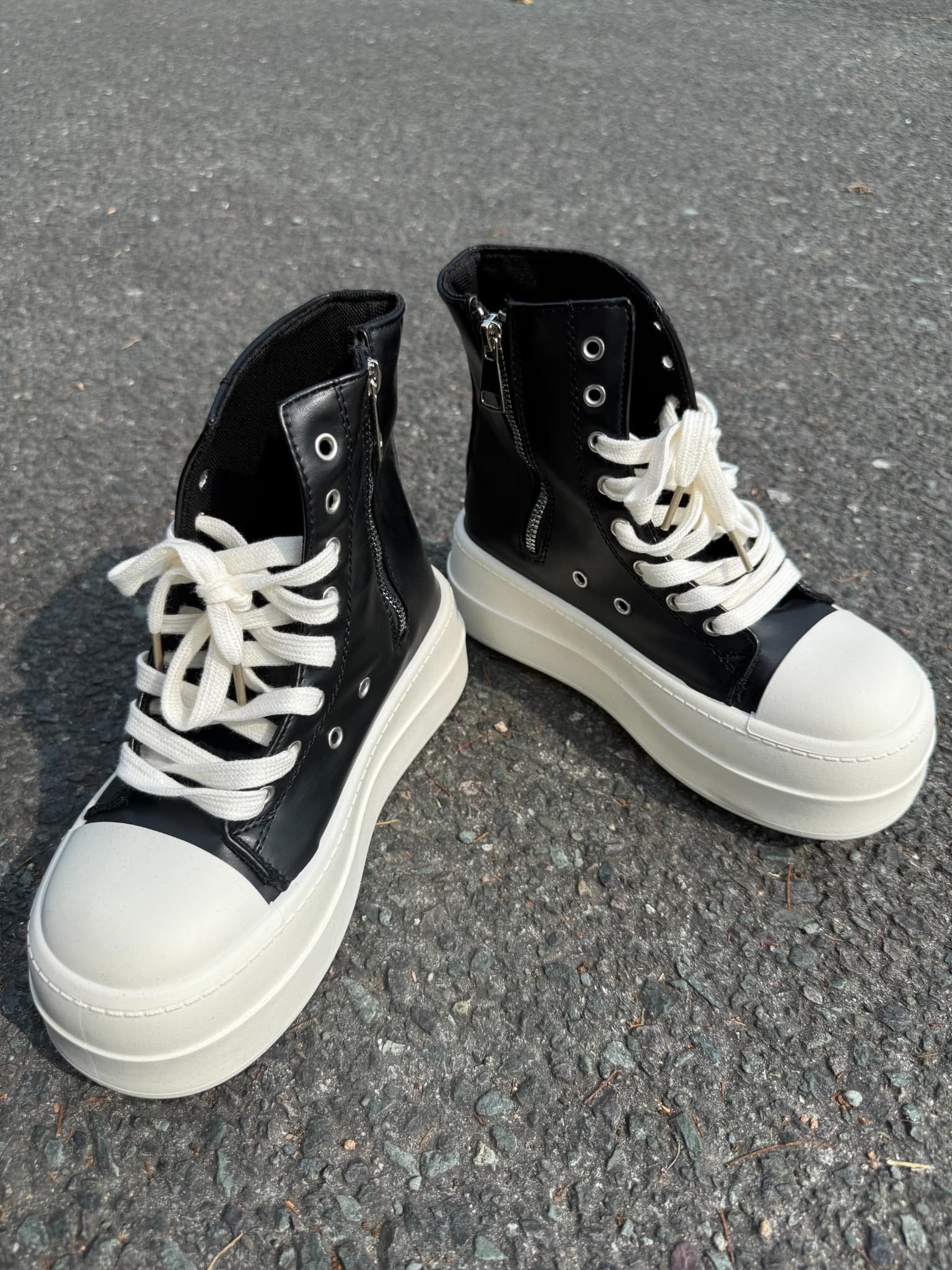 厚底ハイカットスニーカー DPB73687 – CRAMMY