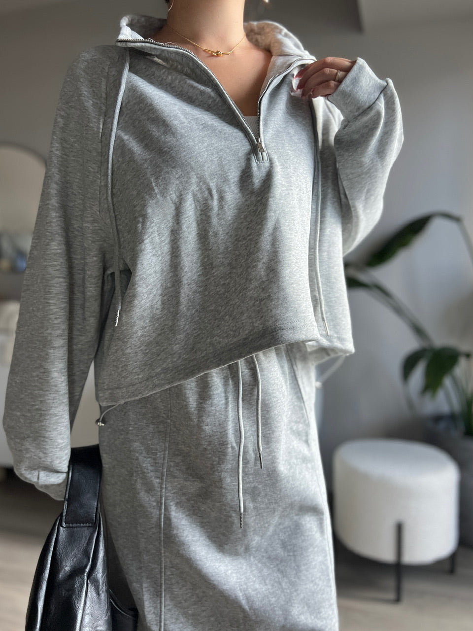 スタンドカラースウェットパーカー DPB56327