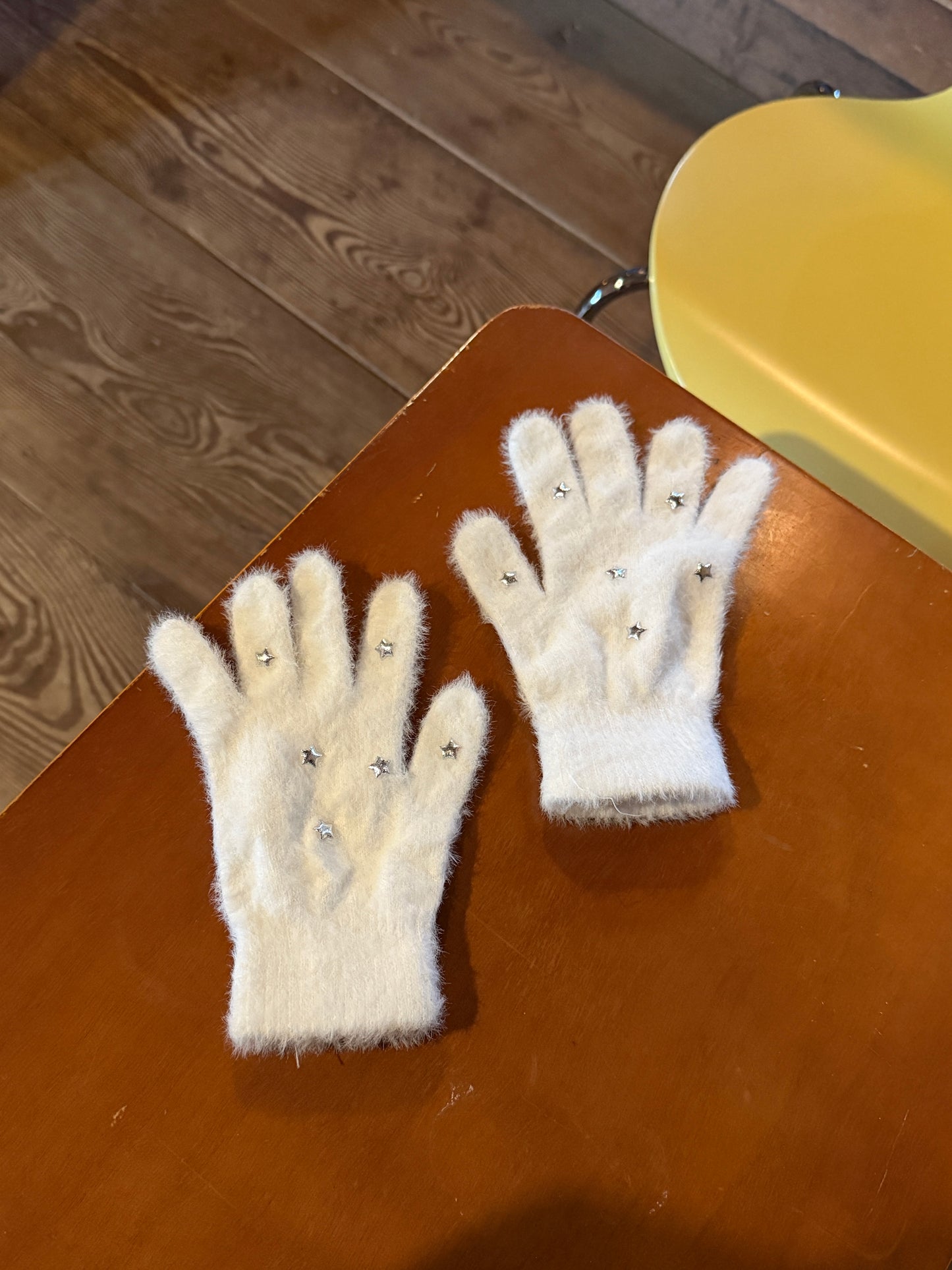 スタッズファー手袋 DPC01038