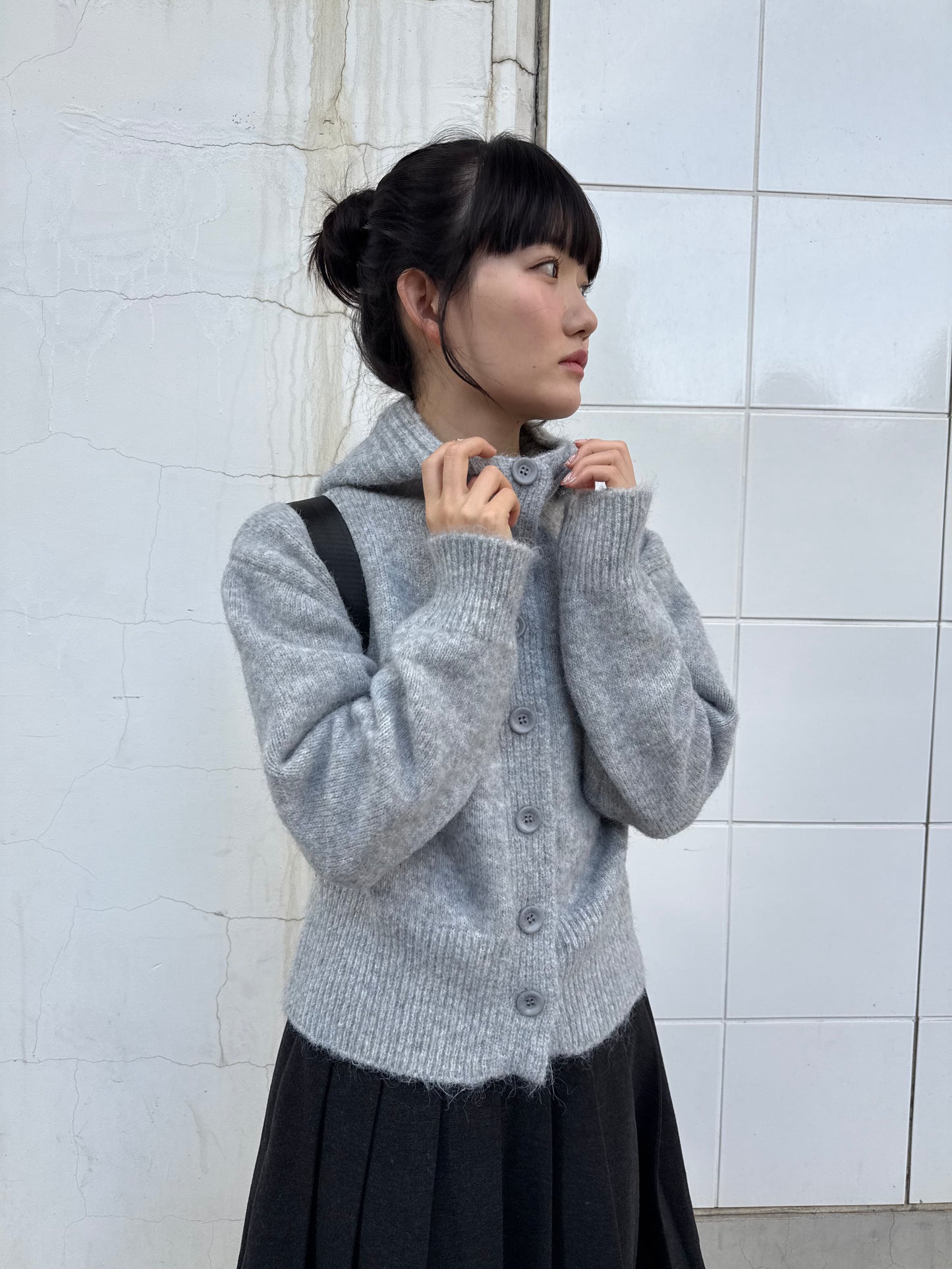 ライトグレーニットカーディガン DPA43737