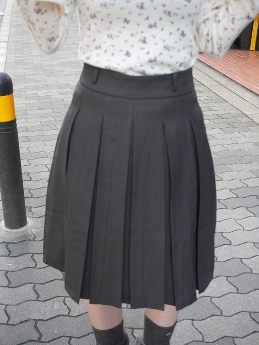 ミディアムプリーツスカート DPB85373