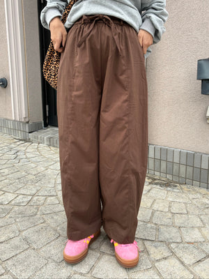 ブラウンバルーンパンツ DPA61448