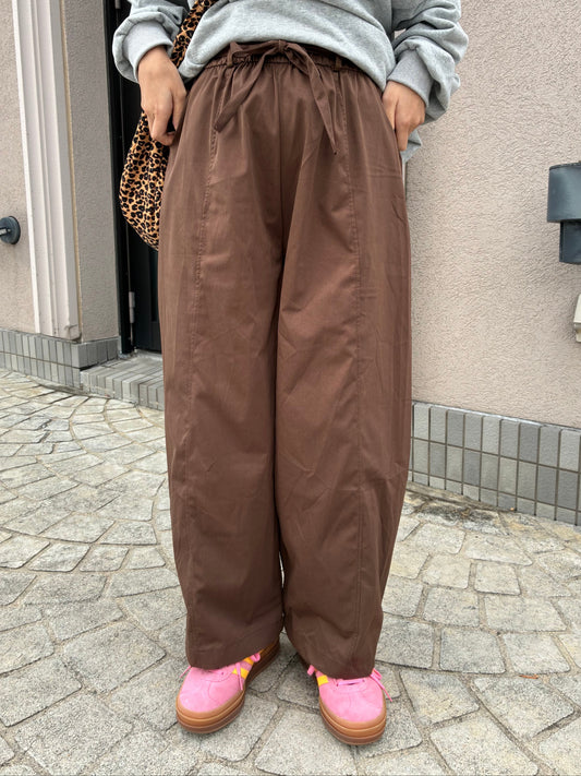 ブラウンバルーンパンツ DPA61448