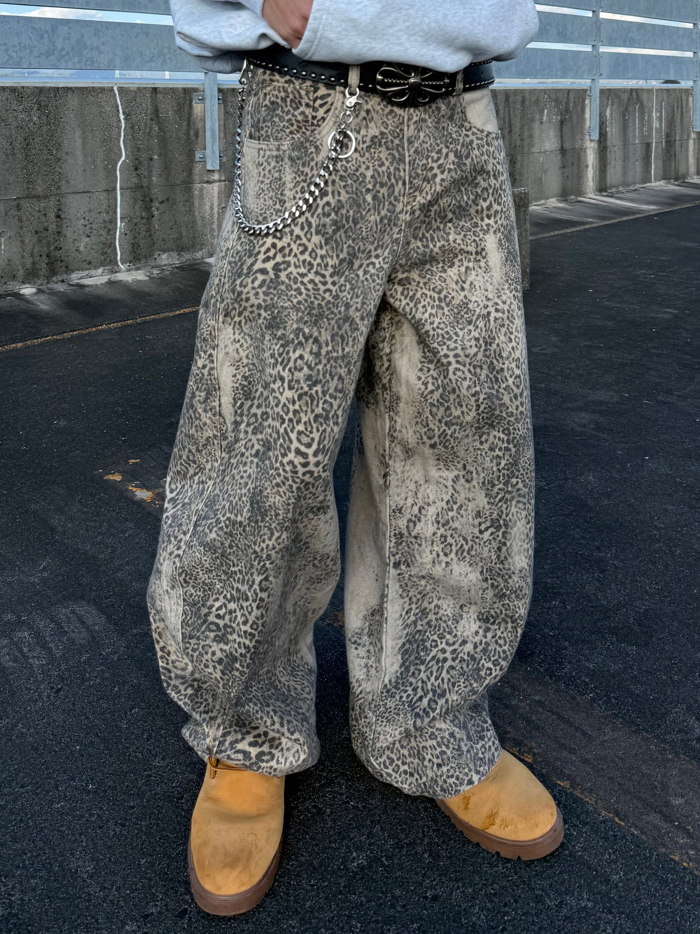 ダメージレオパードデニムパンツ DPB73528