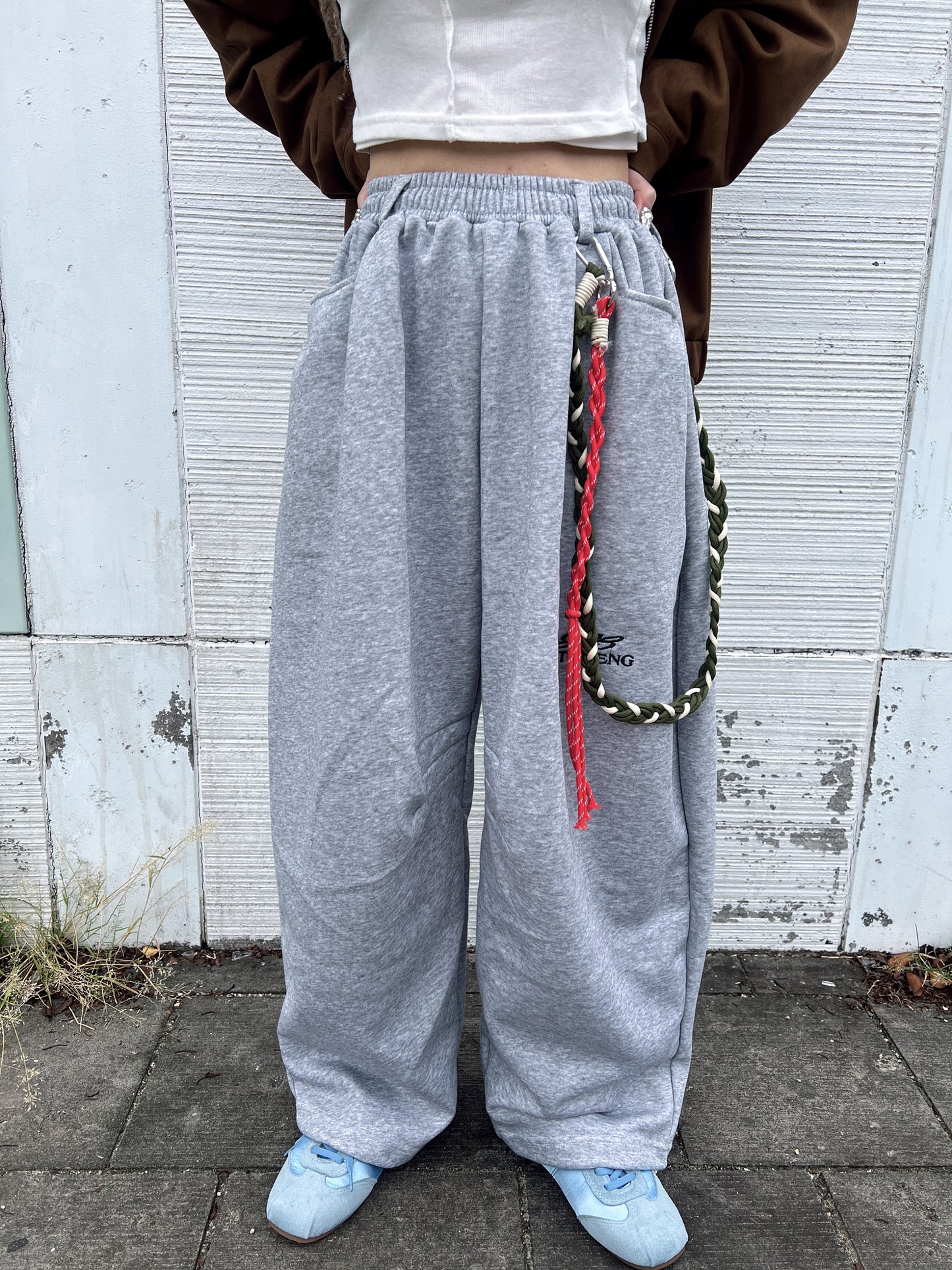 バルーンシルエットルーズスウェットパンツ DPB79215