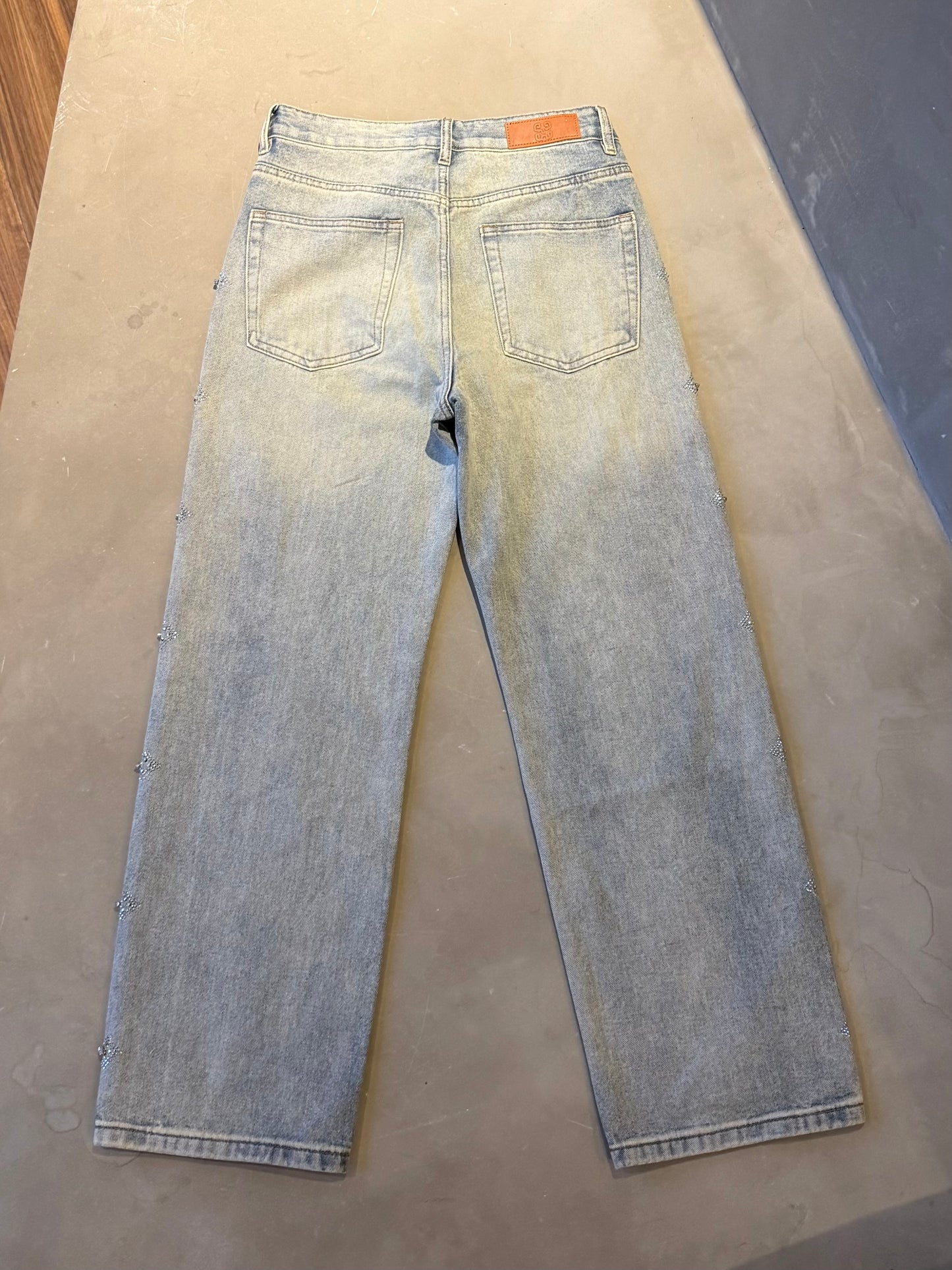 サイドクロスビジューデニムパンツ DPB86169