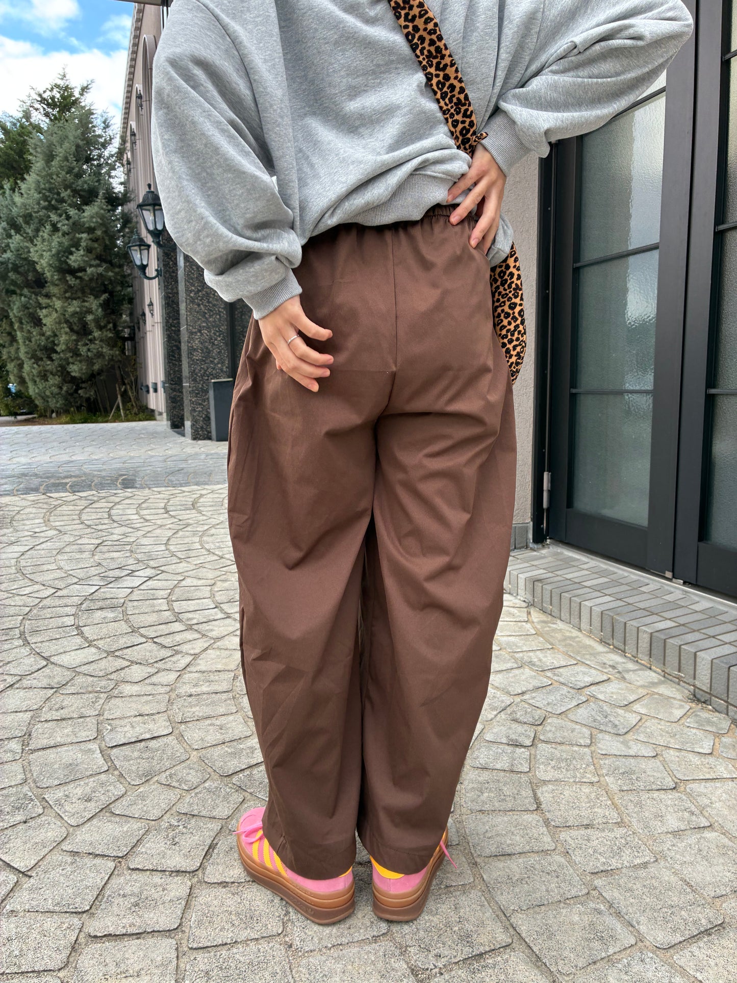 ブラウンバルーンパンツ DPA61448