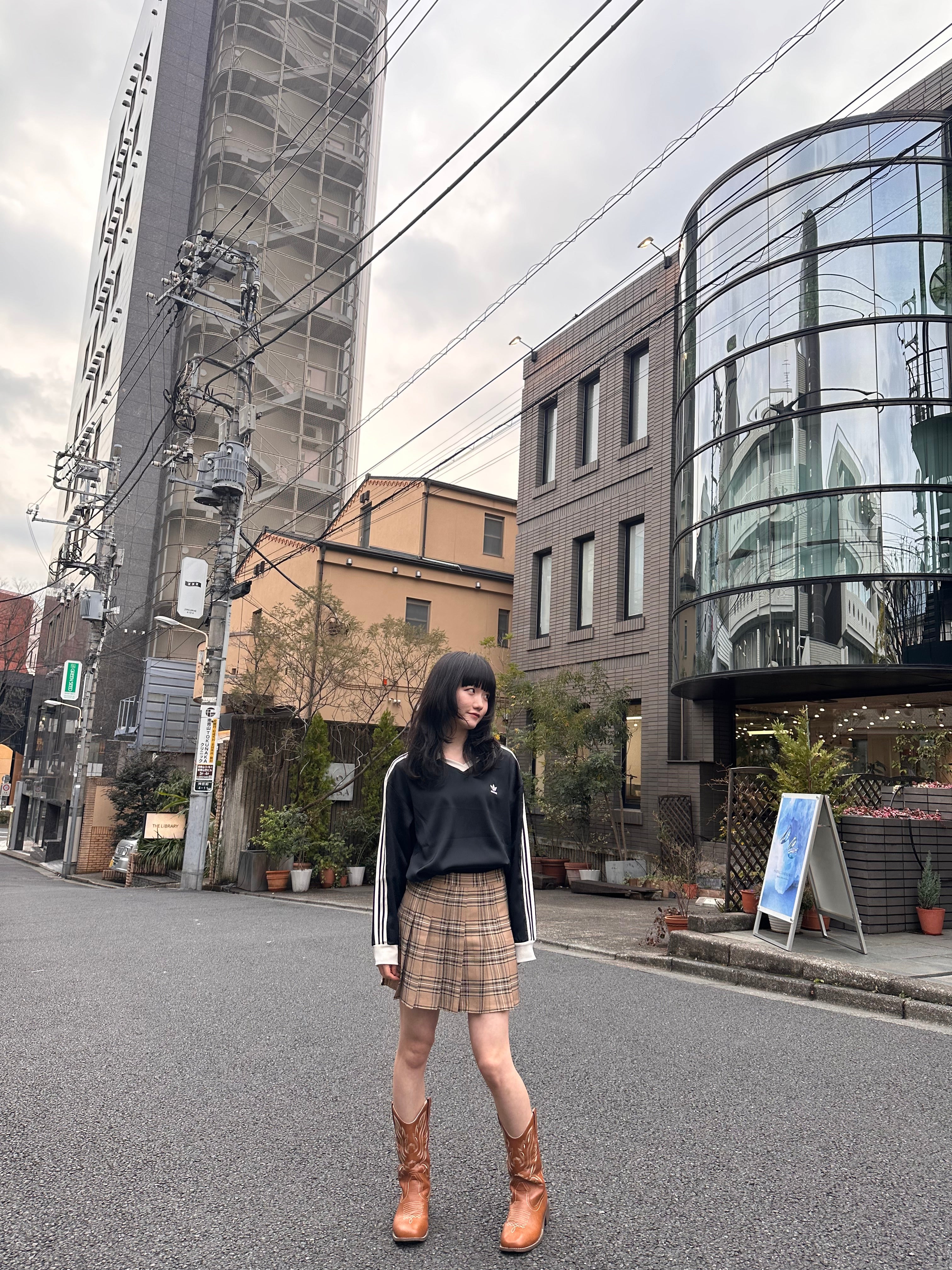 キャメルチェックスカート DPA43337 – CRAMMY