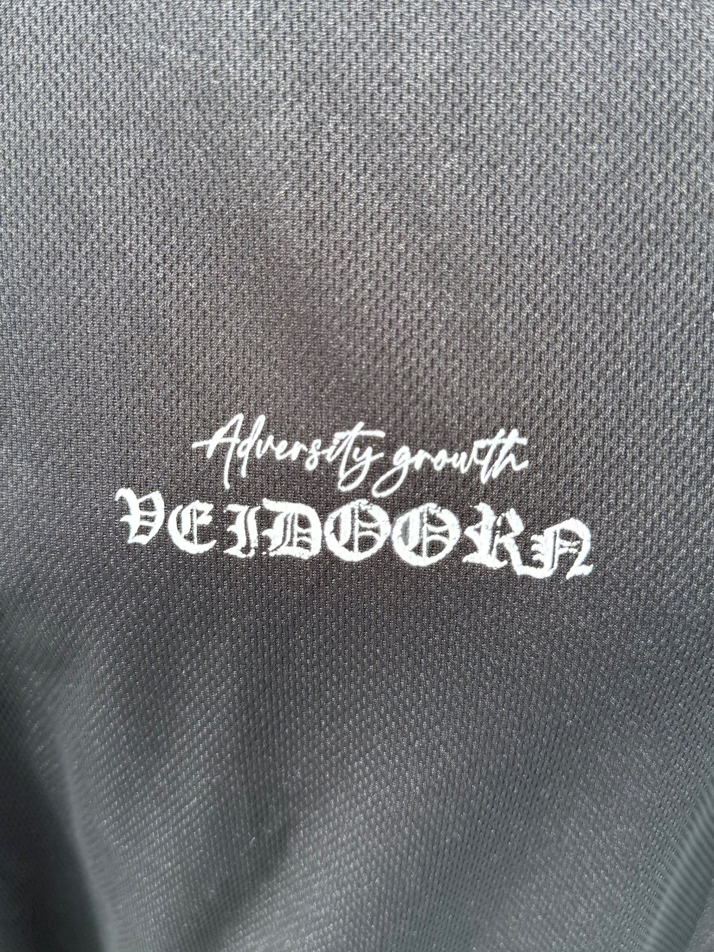 バーブワイヤーデザインTシャツ DPB90194