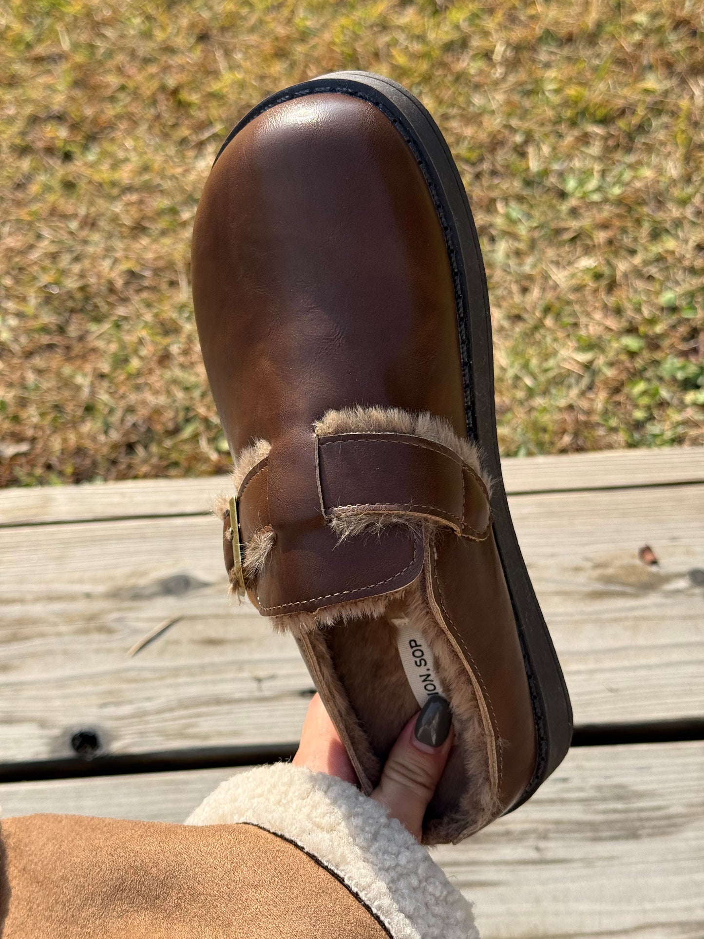 ブラウンファーシューズ DPB47492