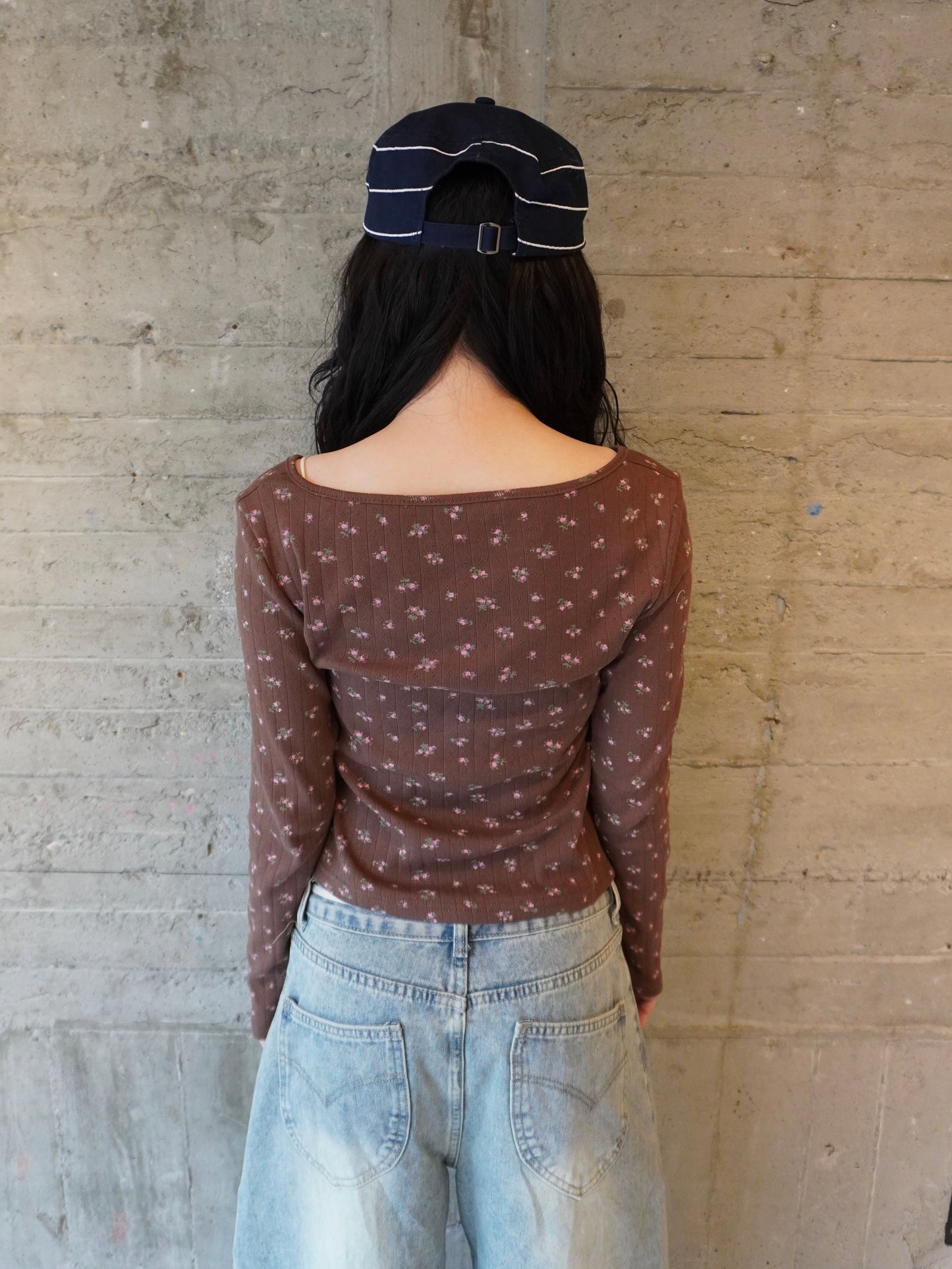 ヘンリーネックフラワーTシャツ DPB85467