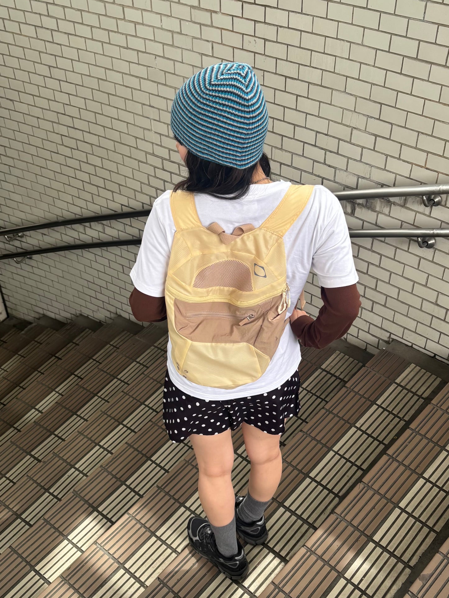 イエローナイロンリュックサック DPB89008