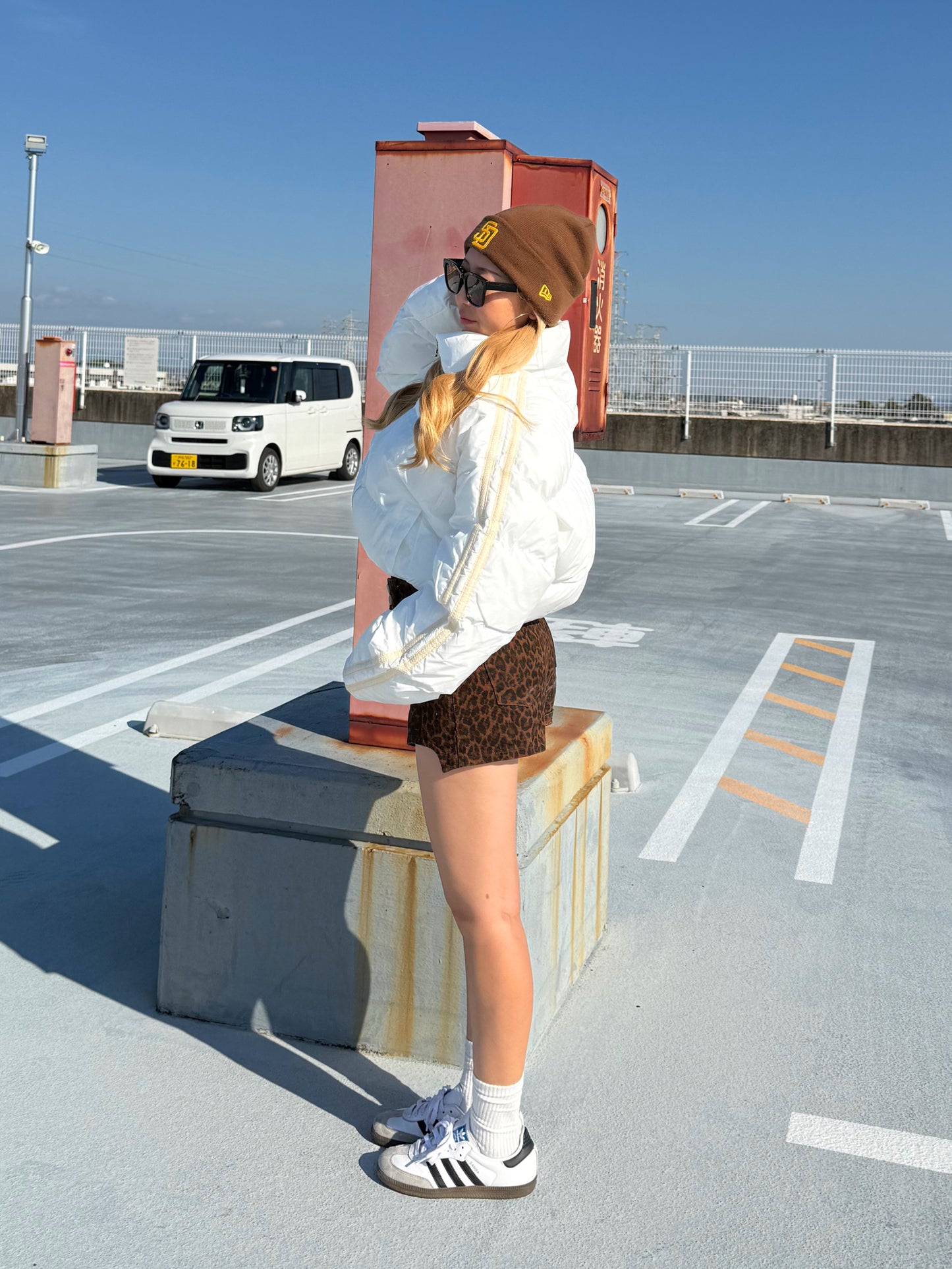 ラインショートダウンジャケット DPB73541