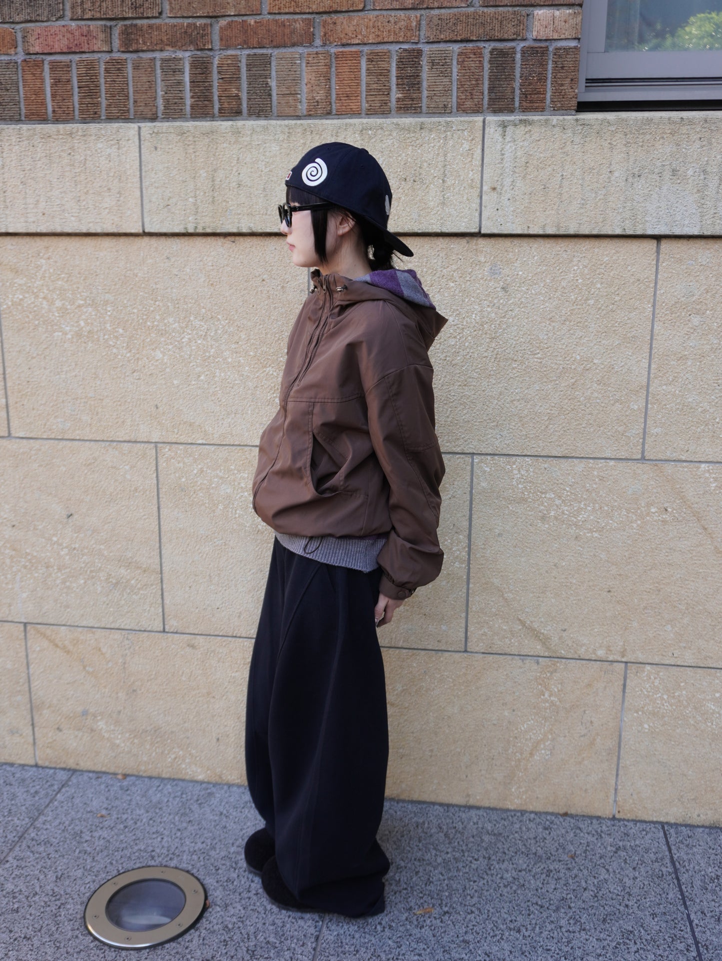 ブラウンナイロンパーカー DPB85371