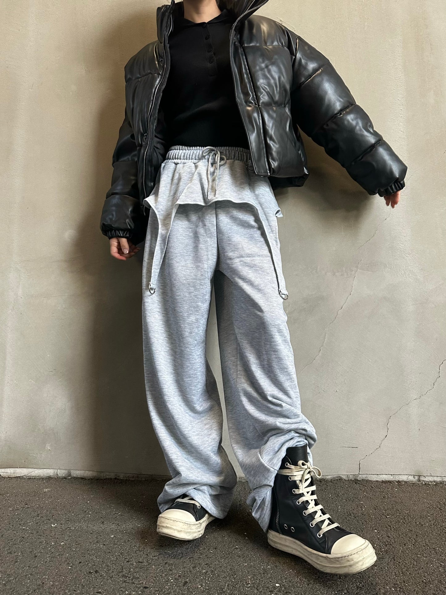 ユニークスウェットパンツ DPB26678