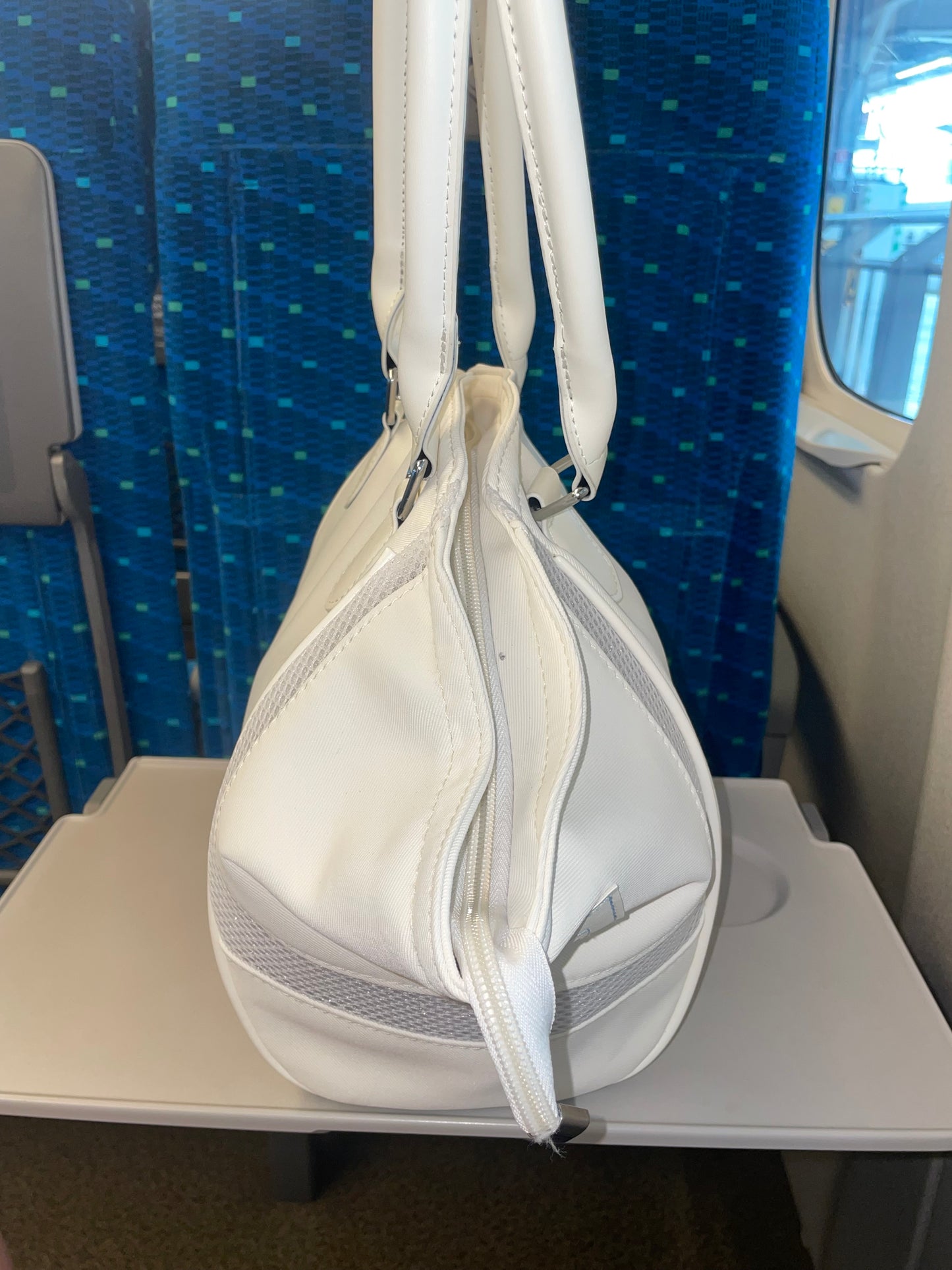ナンバーロゴボストンバッグ DPB74141