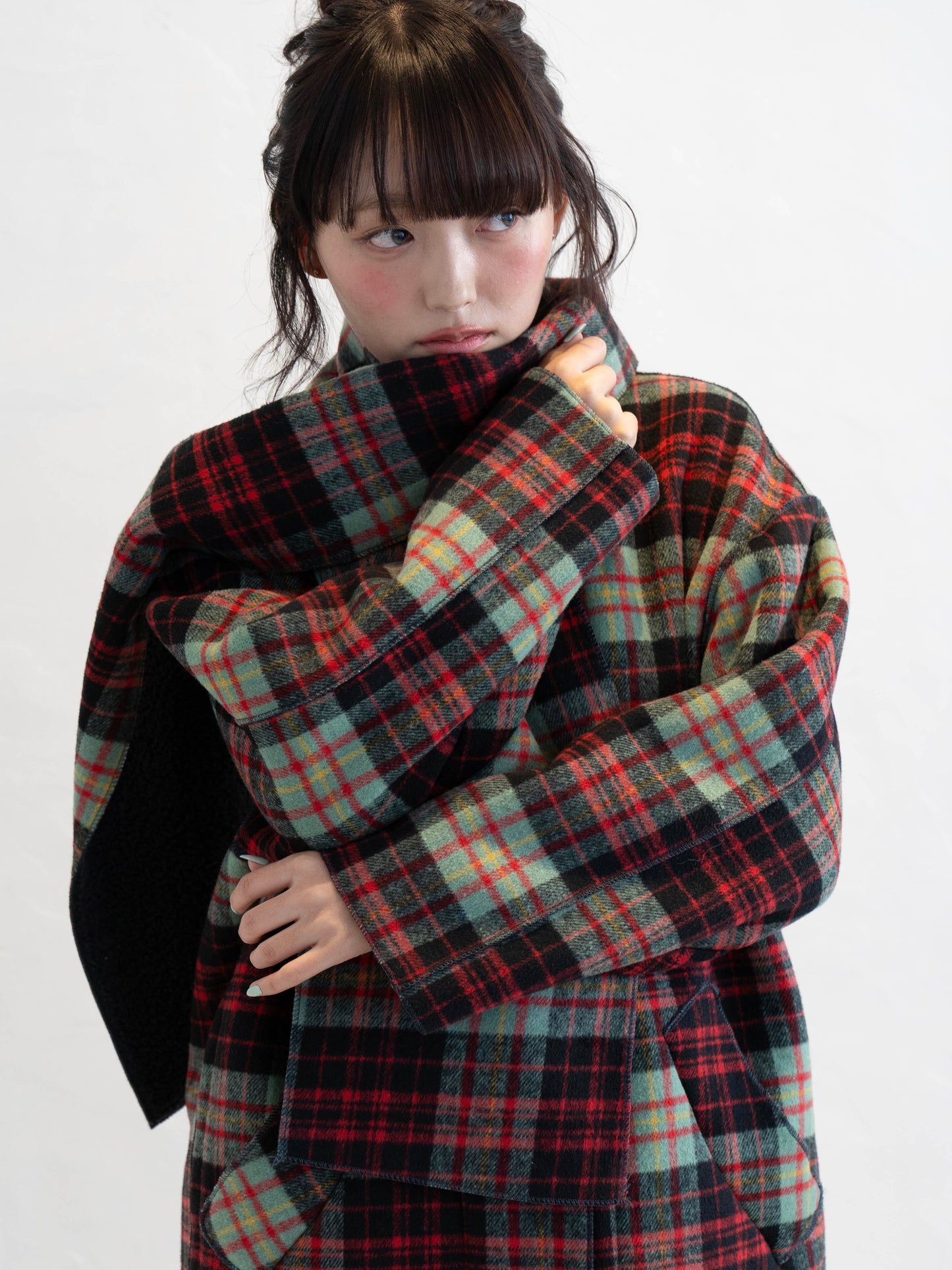 マフラー付きチェックロングコート DPC02015