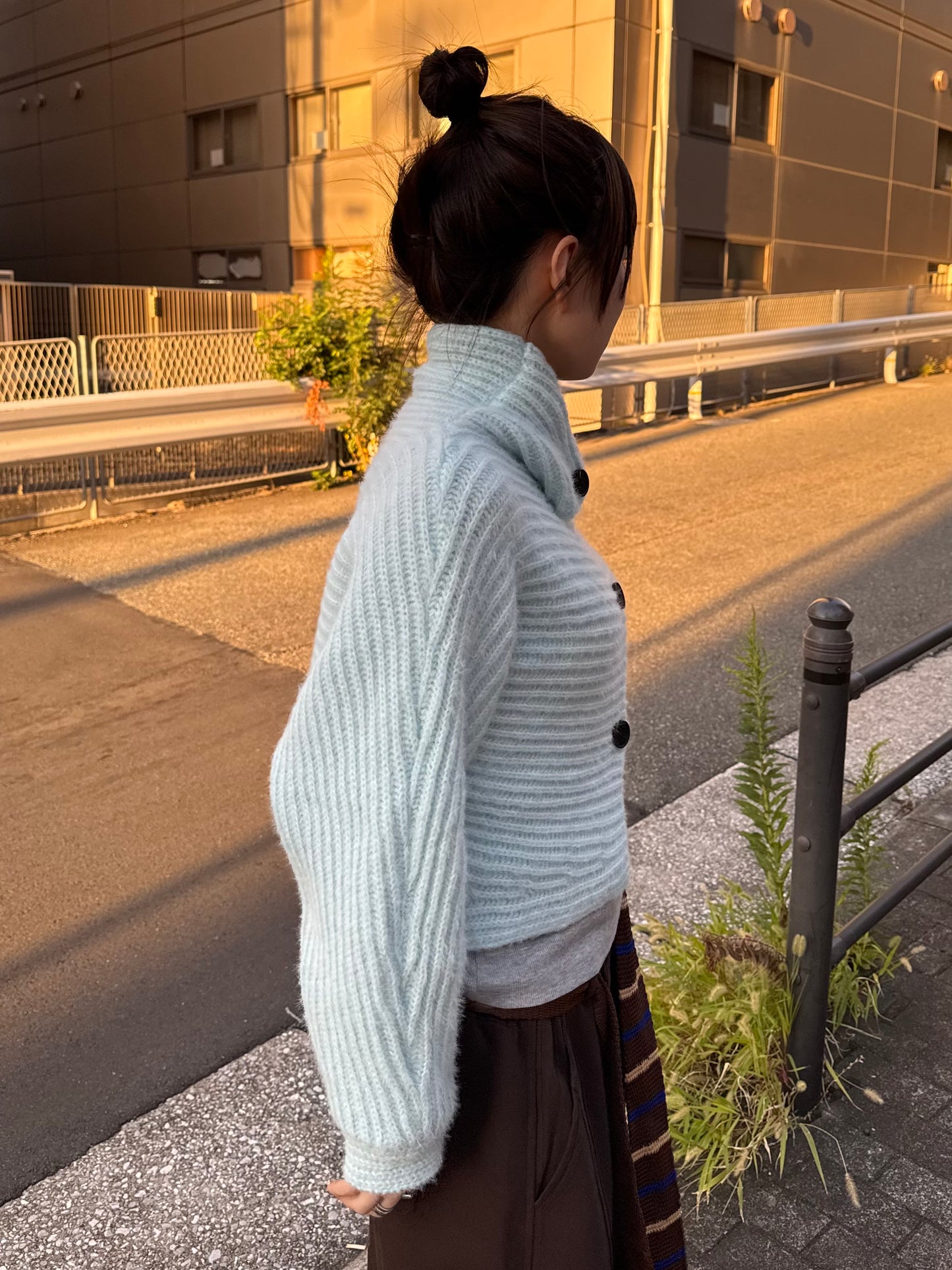 ハイネックフロントボタンニット DPB85398