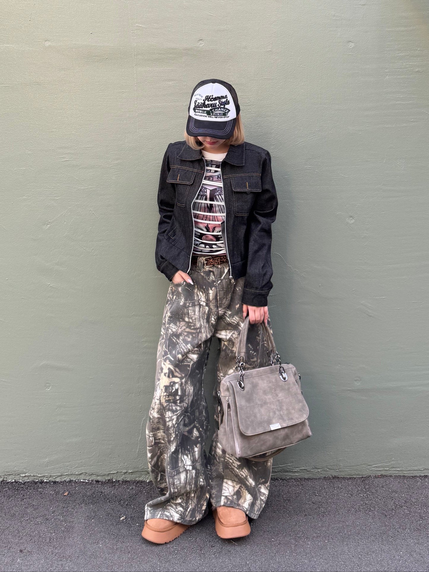 バックロゴワイドデニムパンツ DPB86201