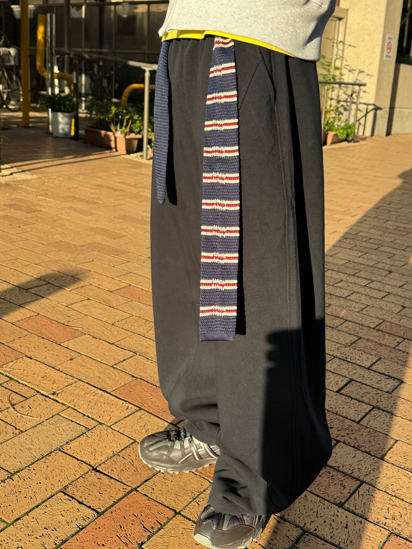 ニットベルトバルーンスウェットパンツ DPB85360