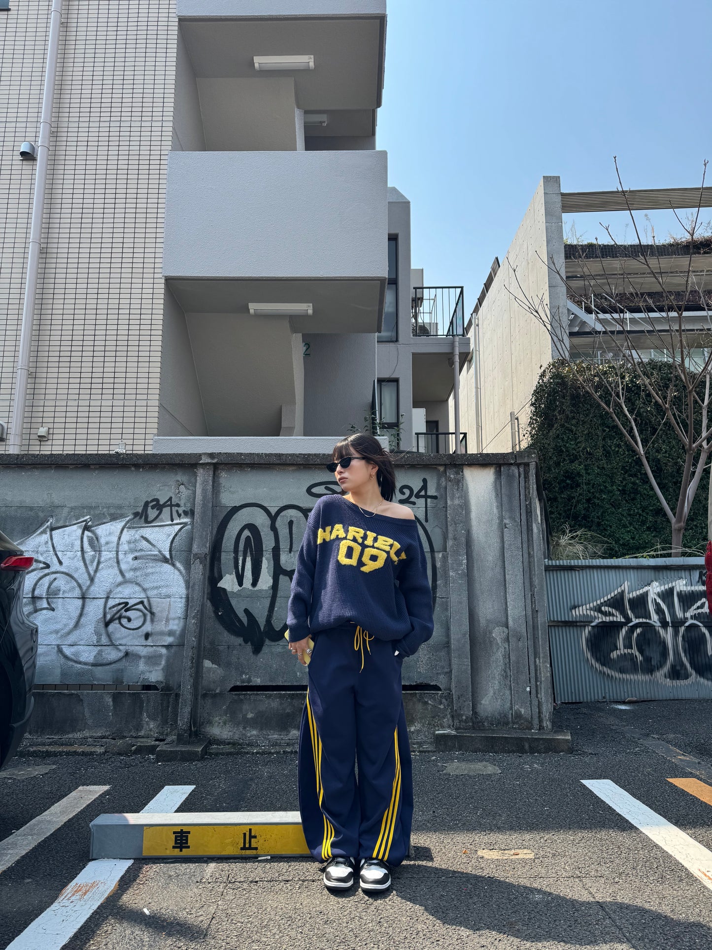 ロゴワンショルニット DPB86023