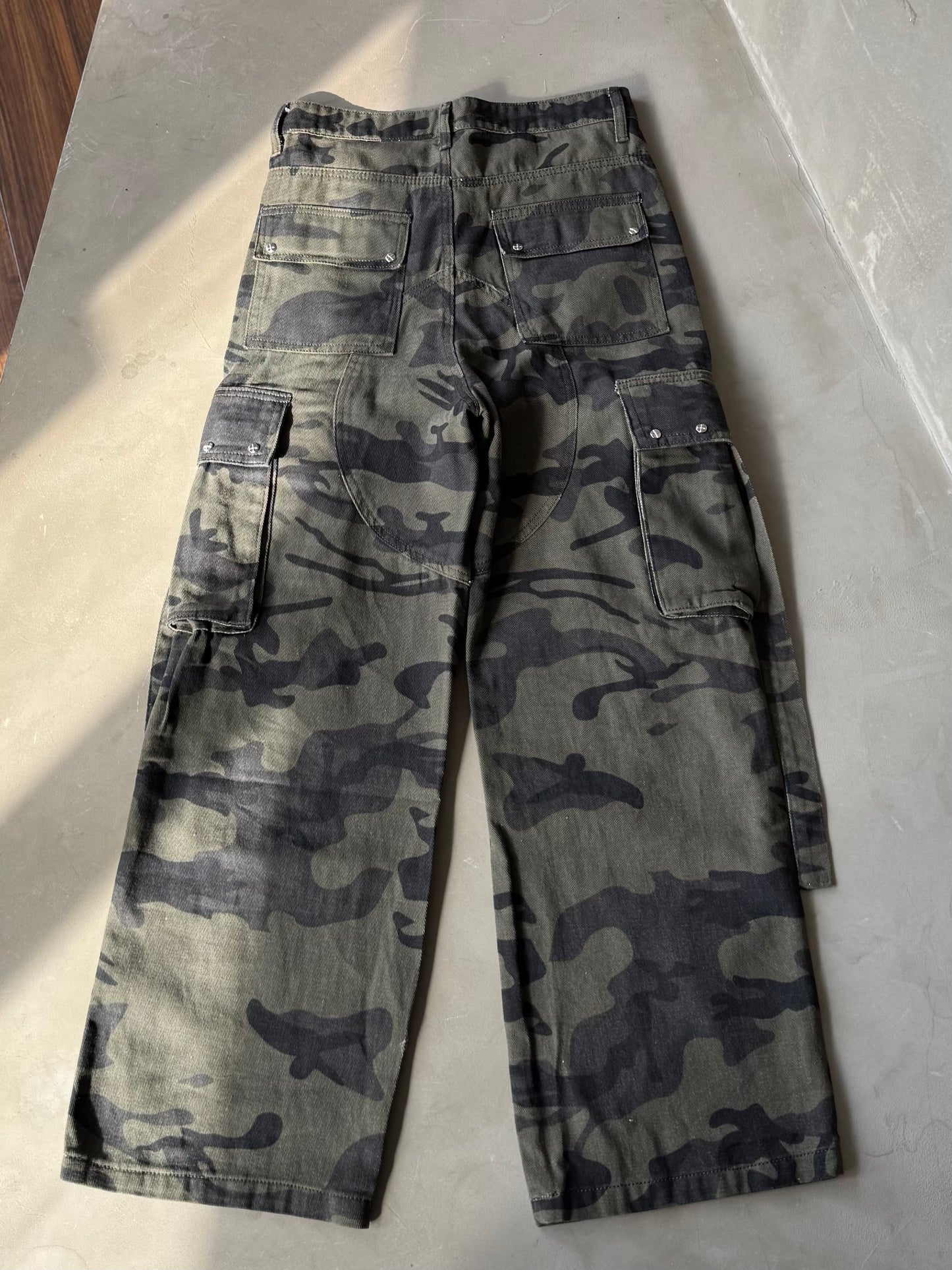 カモフラカーゴパンツ DPB86284