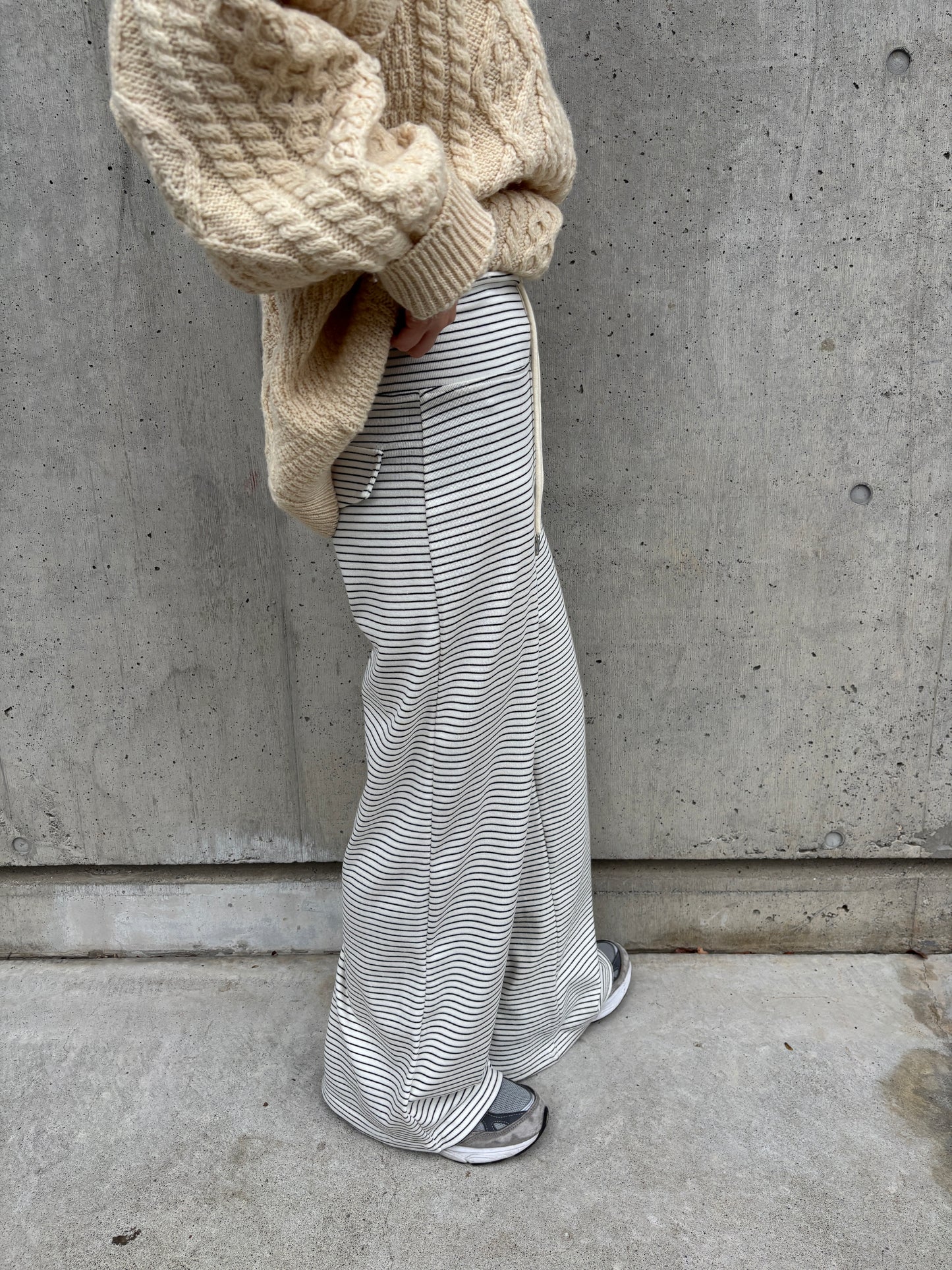 ボーダールーズパンツ DPB84257