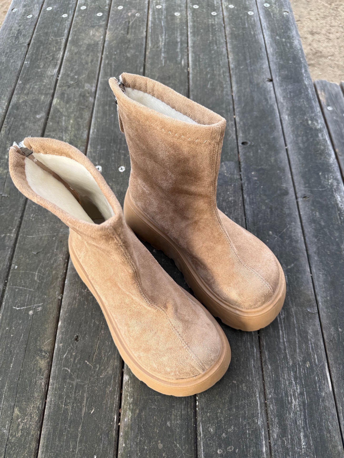 スエードライクハイカットブーツ DPB73522