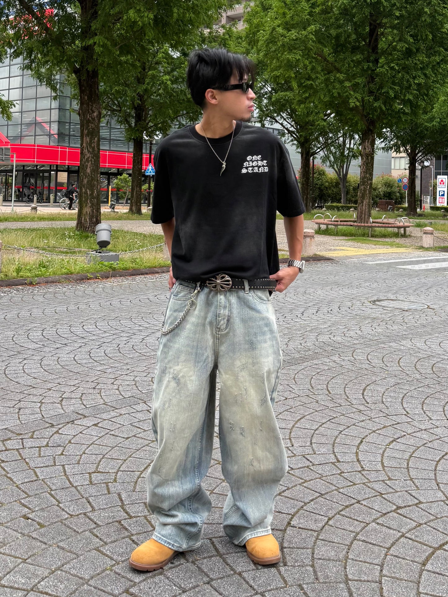 バックロゴペイントクロスTシャツ DPB90229
