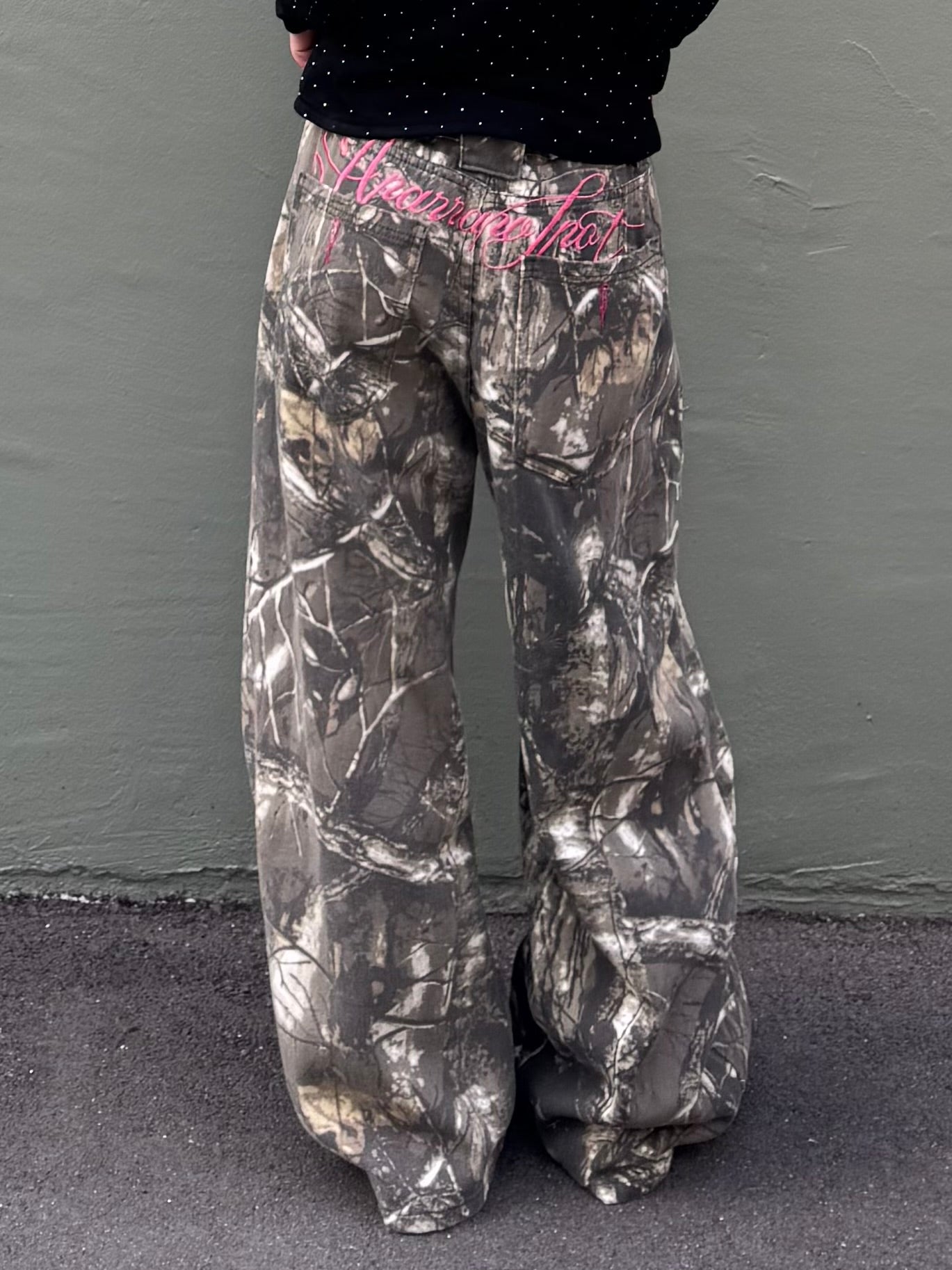 バックロゴワイドデニムパンツ DPB86201