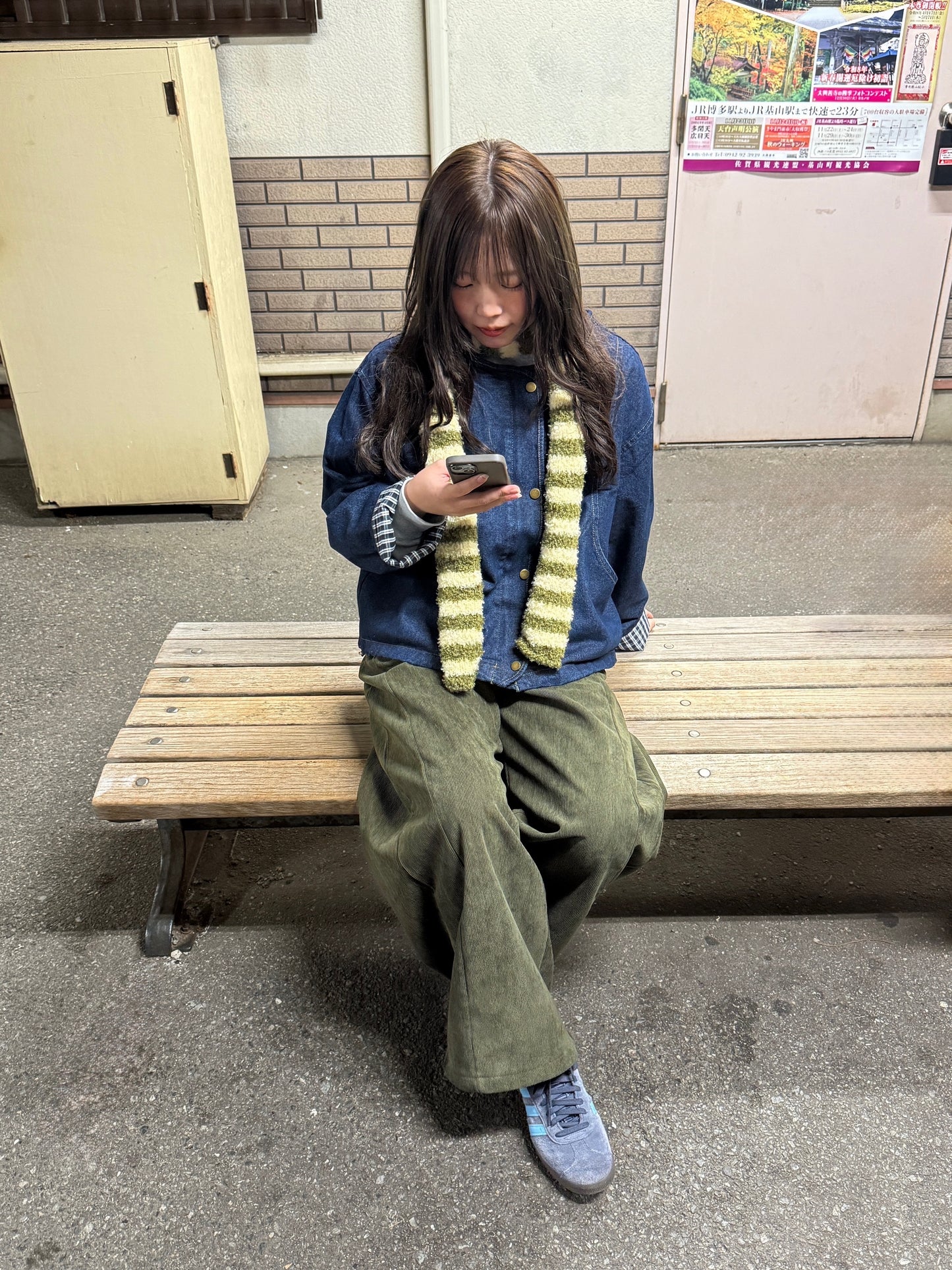 カーキボーダーマフラー DPC01012