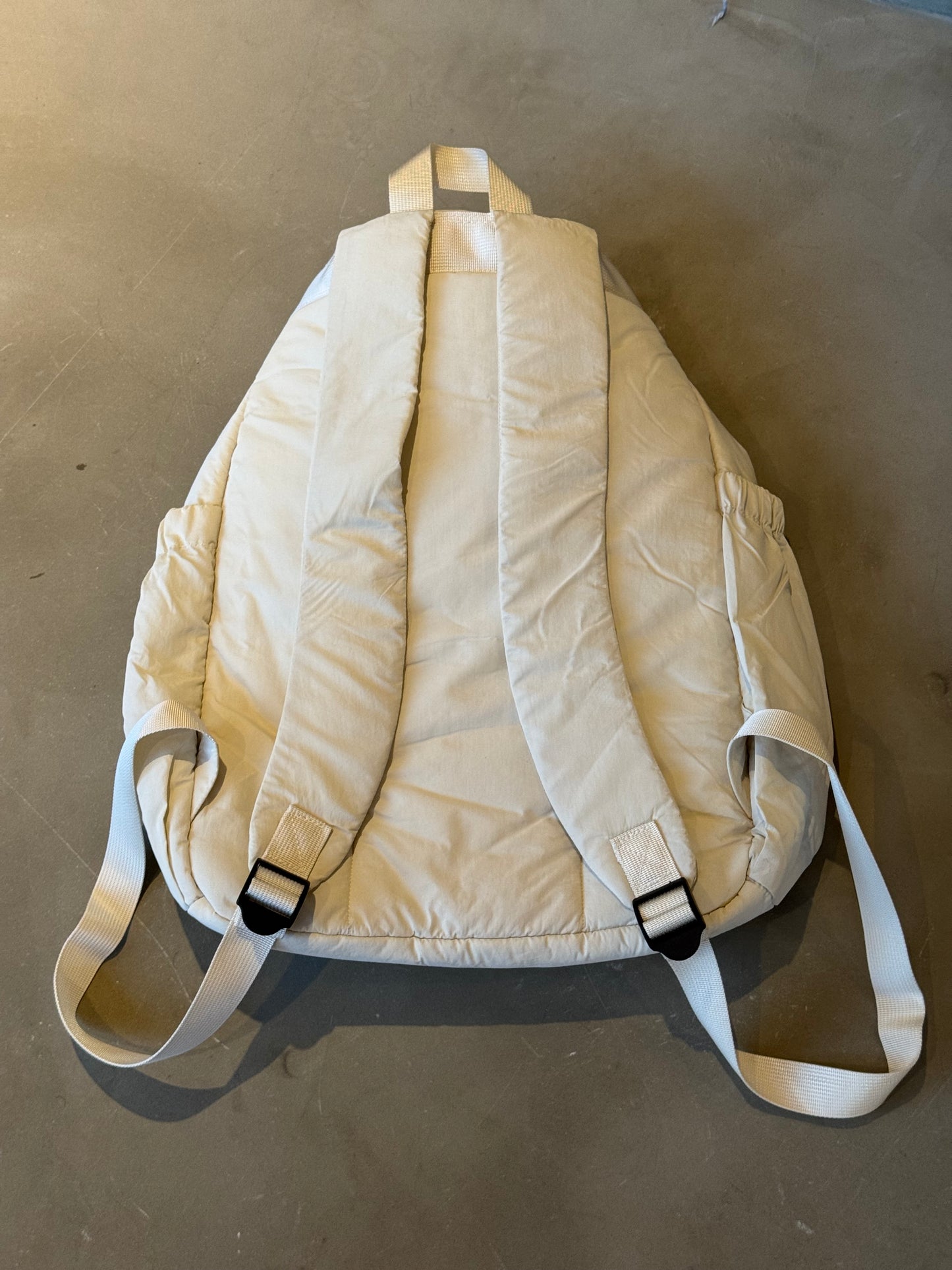 マルチポケットリュック DPB91082