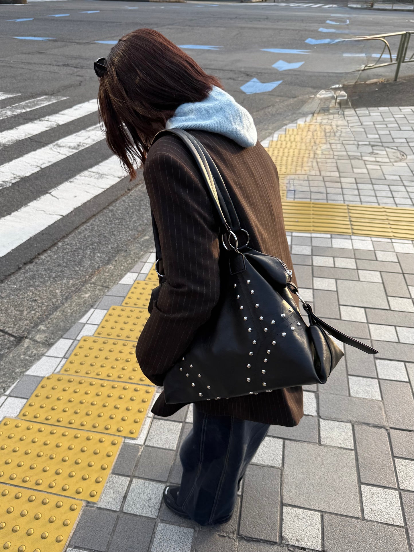 スタッズショルダーバッグ DPB93072