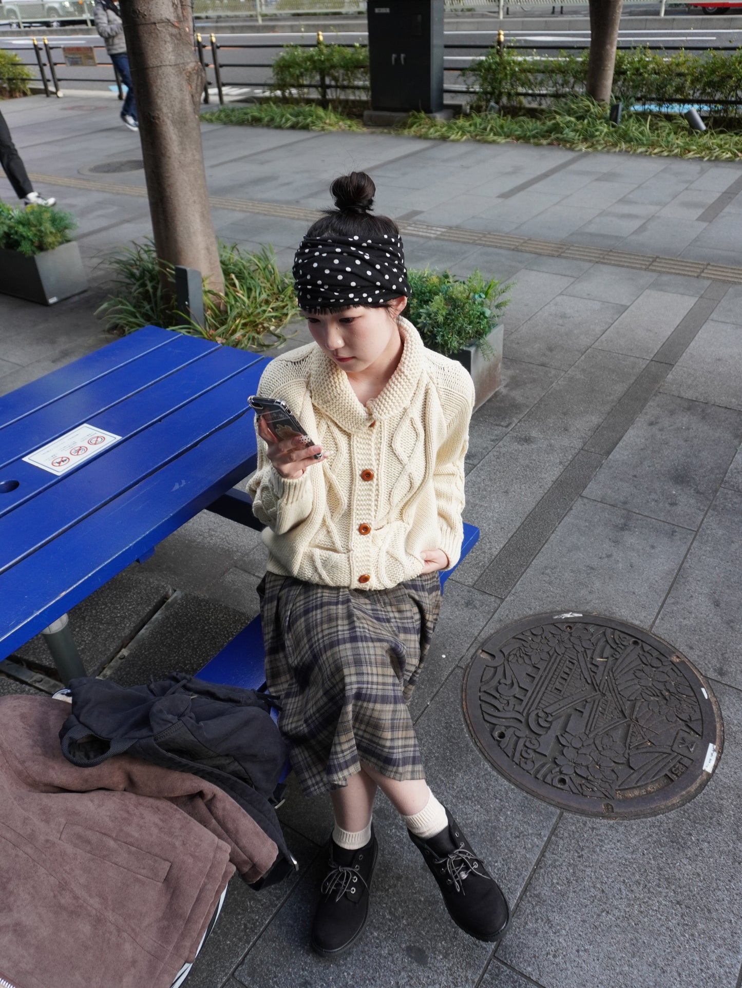 ケーブルカラーニット DPB85417
